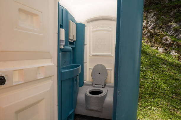 Portable Toilet Options We Offer in Yankton, SD